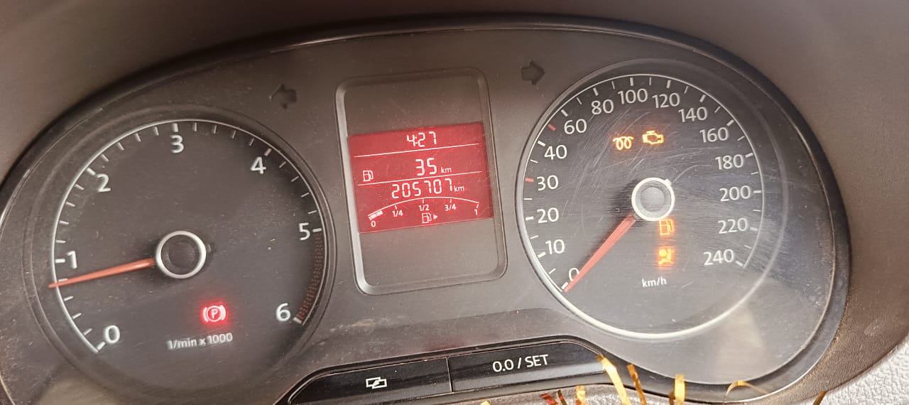 Volkswagen Vento(2014-2015) Highline Petrol At